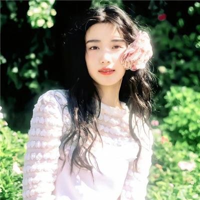 杨洋三嫁封面